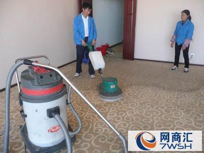 专业清洗保洁服务 为新居、旧居、工厂与单位送上一份洁净与安心