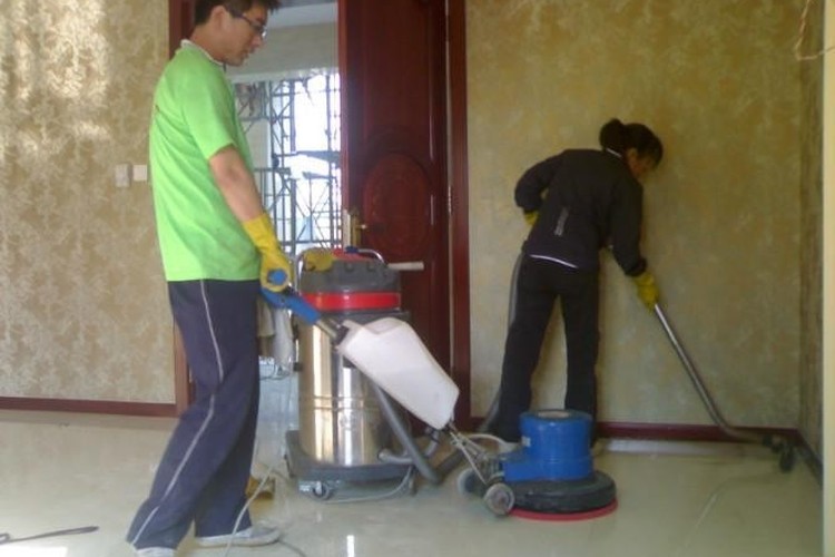 洁净工厂的守护者 上海崇明专业保洁服务纪实
